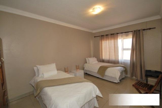 Elilo Bed And Breakfast Уолфиш Бей Екстериор снимка